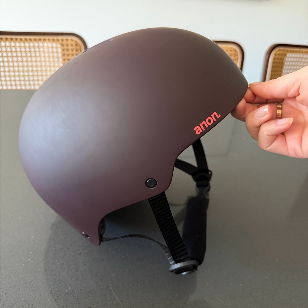 Anon Greta Helmet